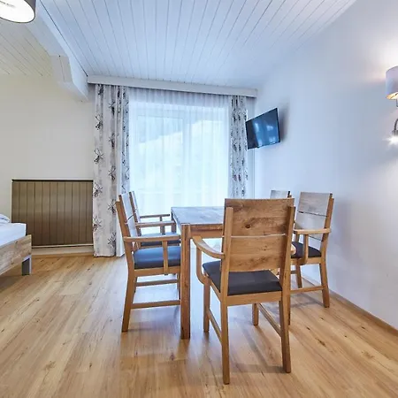 Haus Alexander Apartmán Saalbach-Hinterglemm